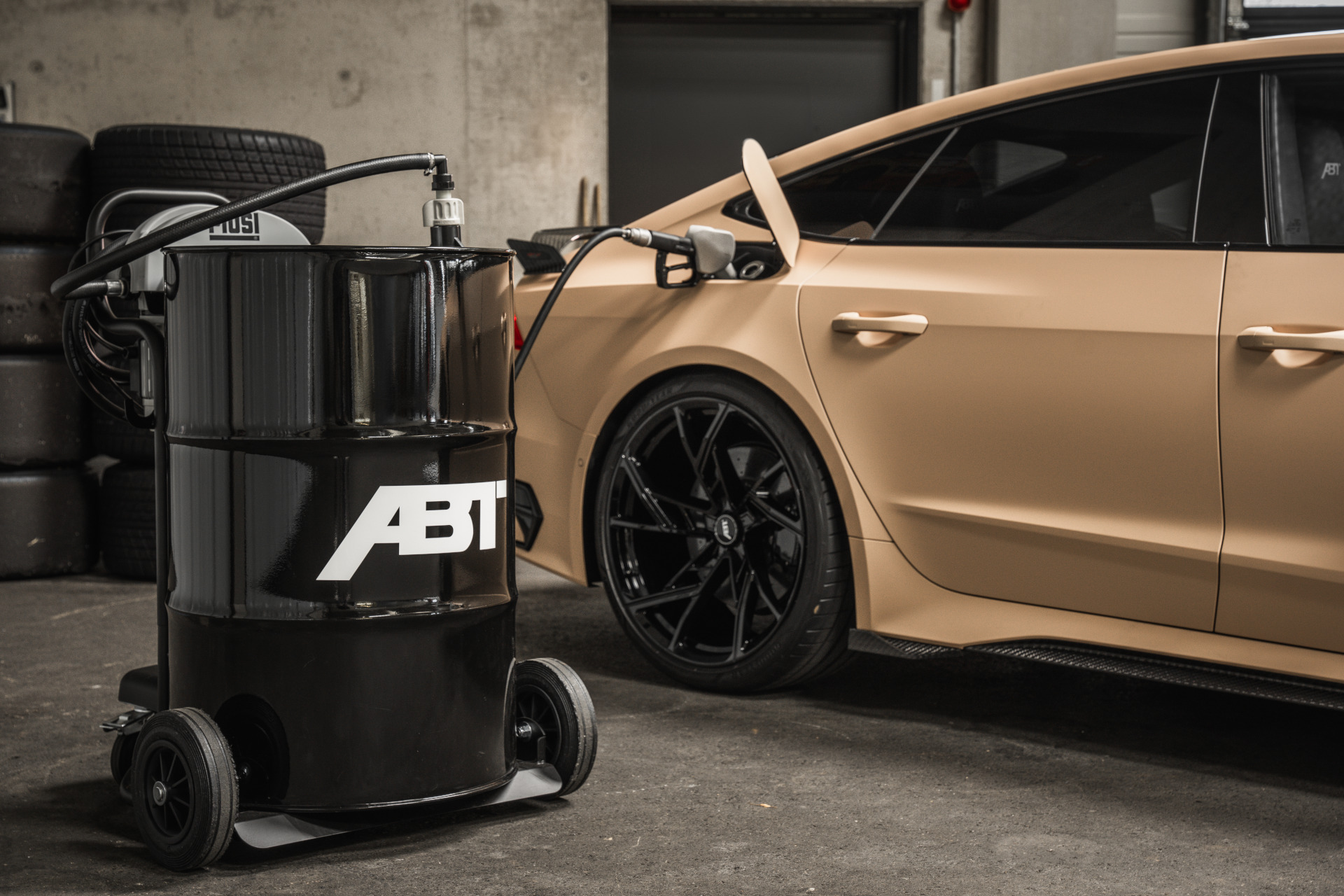 RS7-LE-1000 PS Detailaufnahme Liquid Tonne