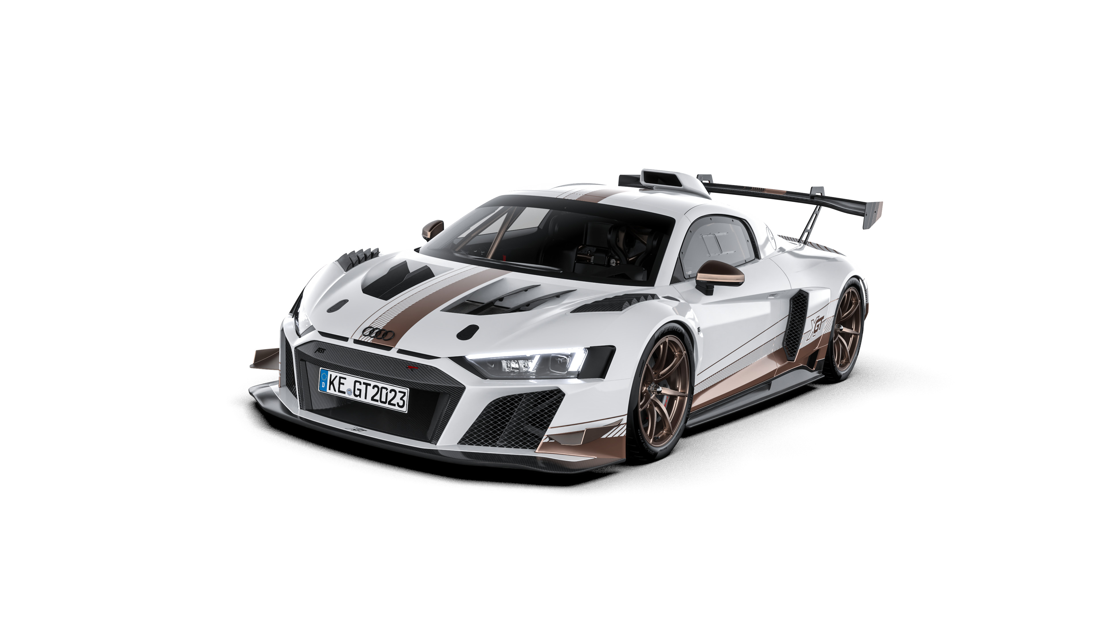 schwarz-weißer XGT aus der seitlichen Frontansicht