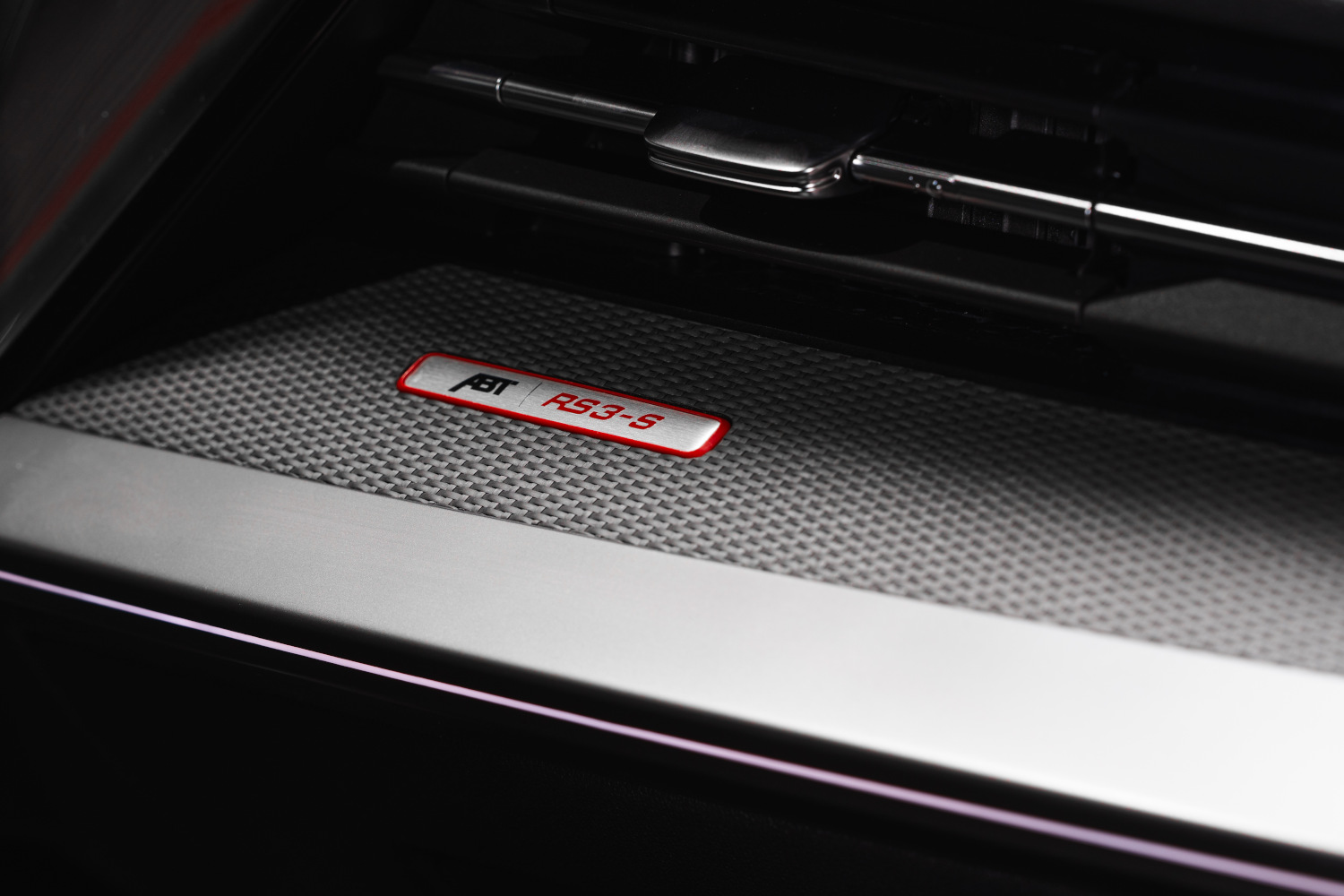 Nahaufnahme Armaturenbrett 