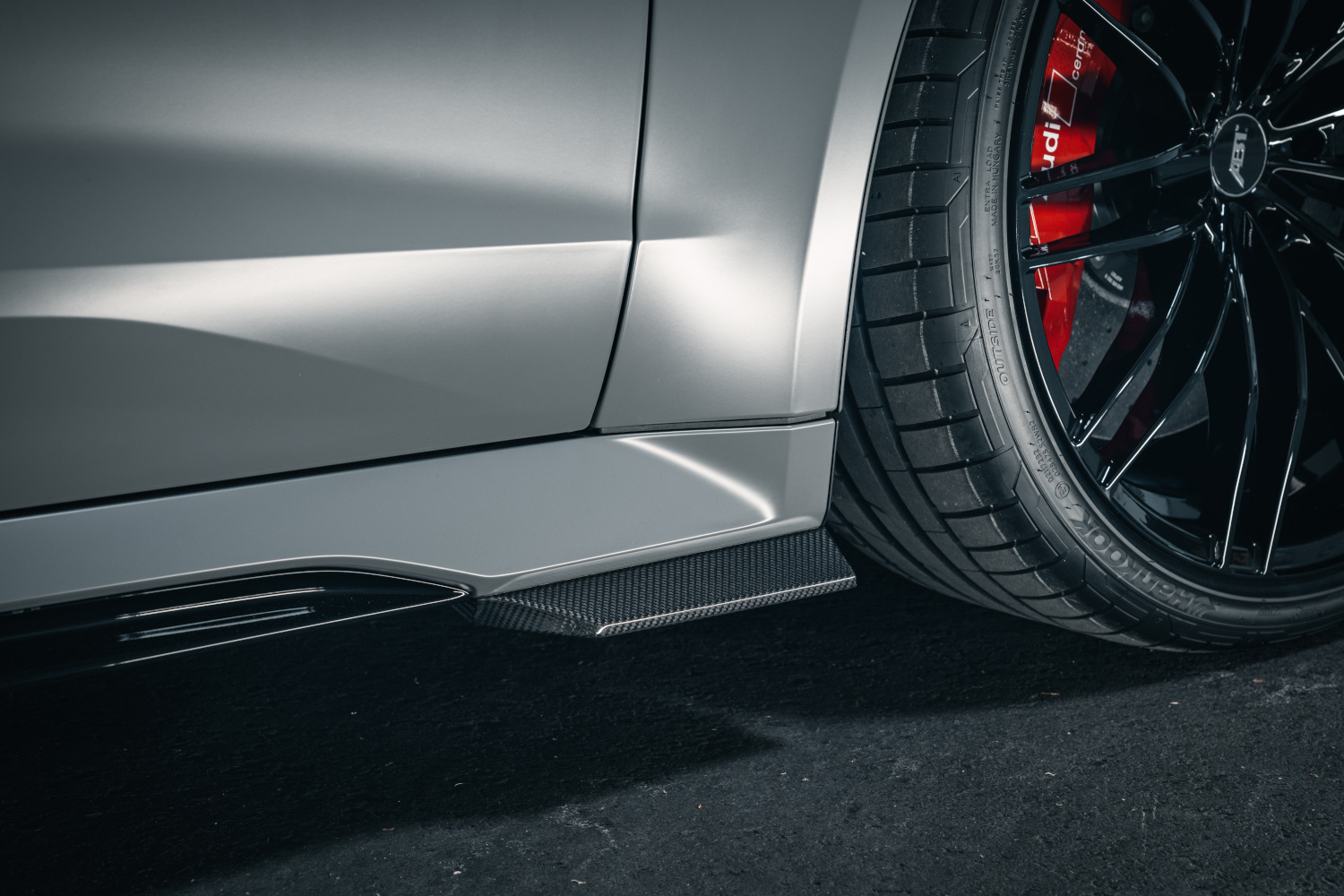 Nahaufnahme Sideblades