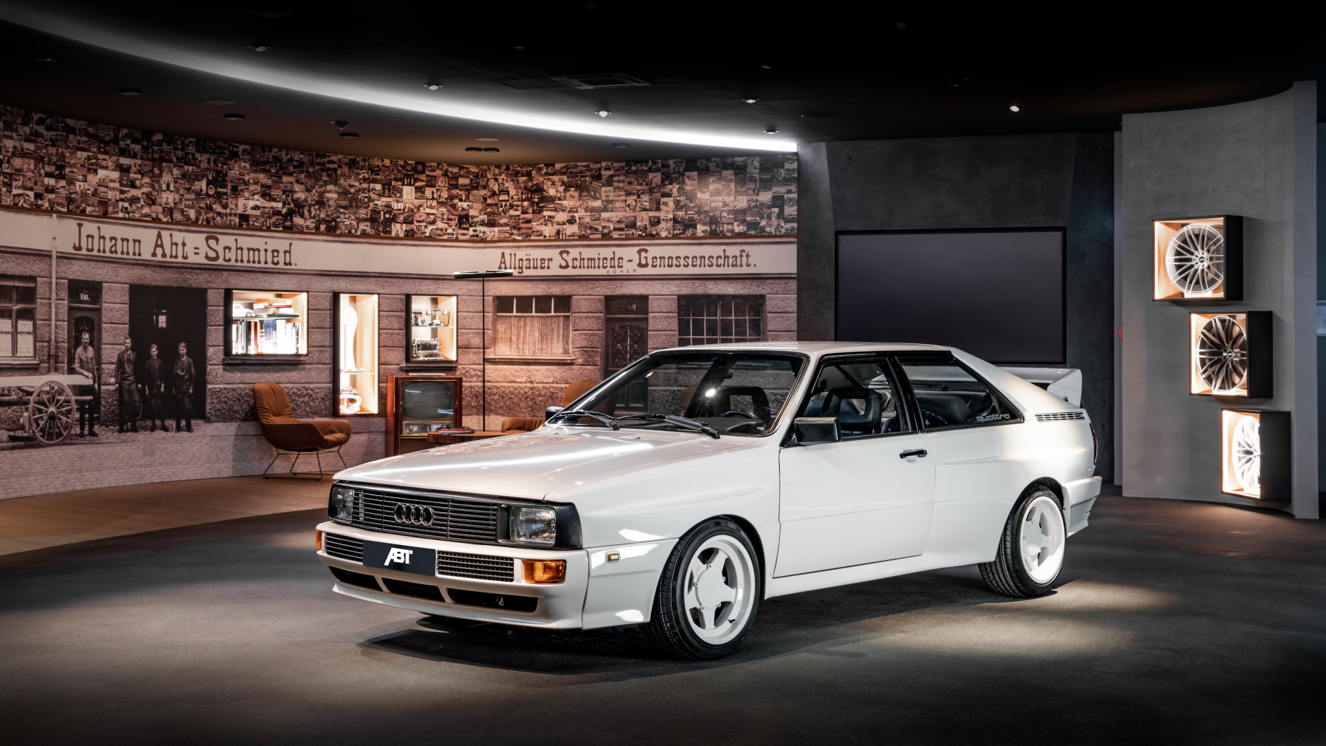 Blick auf den Ur-Quattro in der Edelschmiede