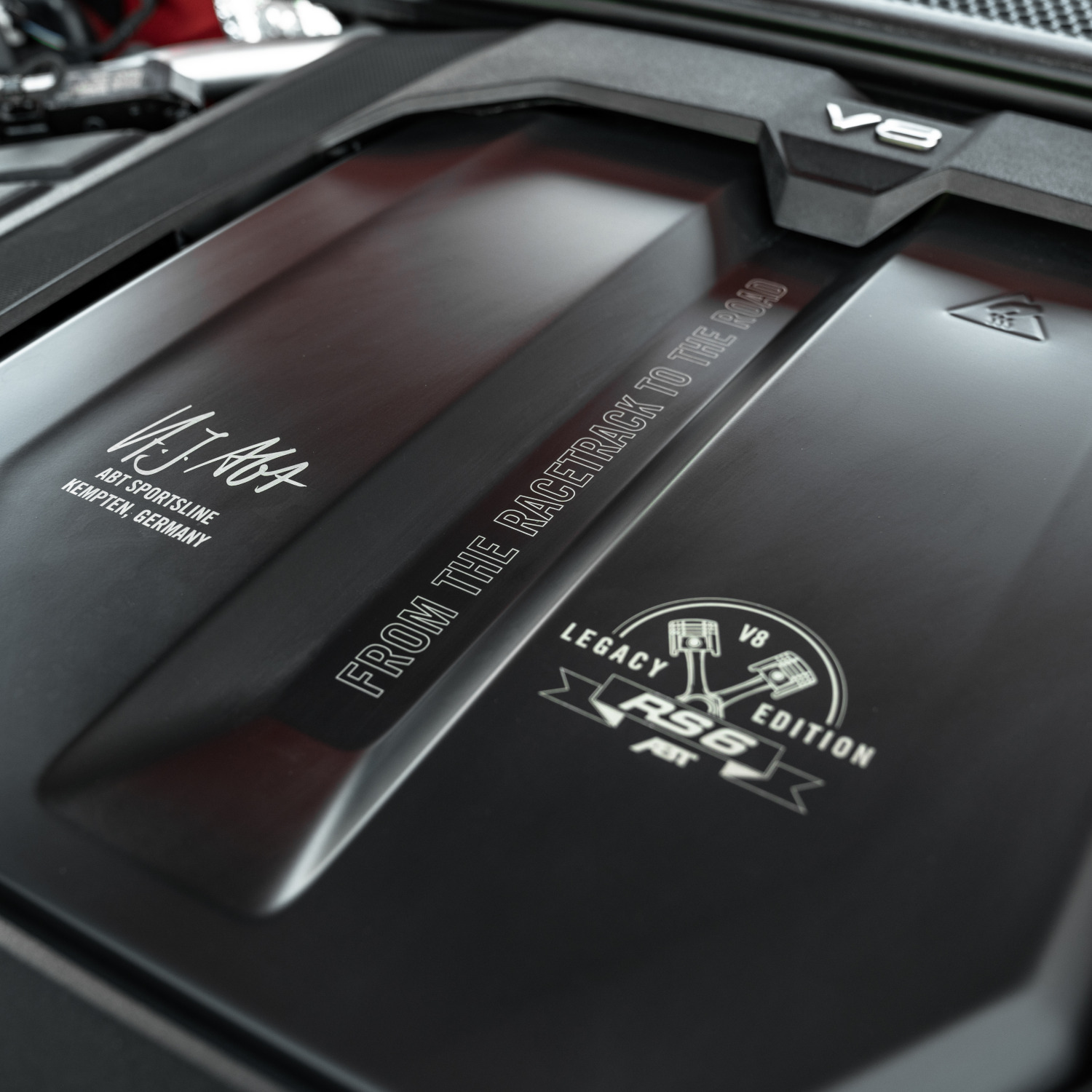 Nahaufnahme Motor ABT RS6-LE